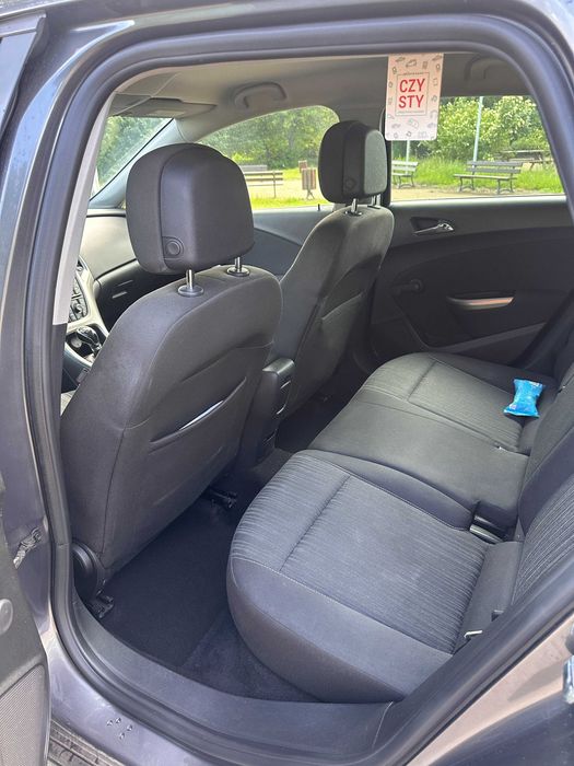 Opel Astra 2011 1,7