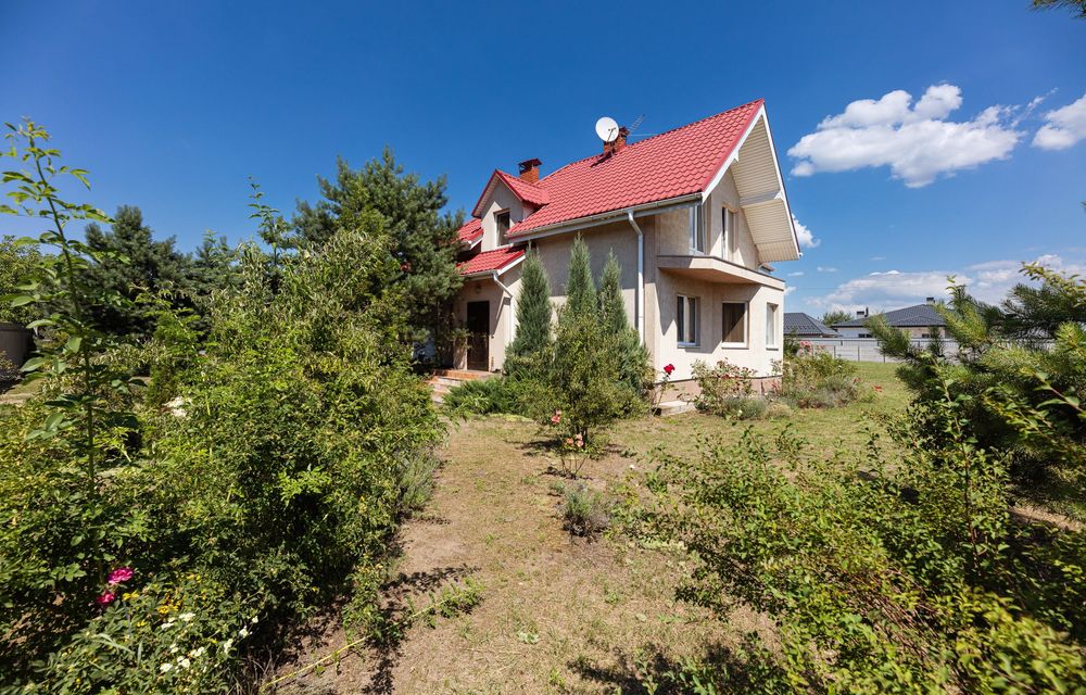 Без% Продається двоповерховий чотирикімнатний будинок дім, Лебедівка.