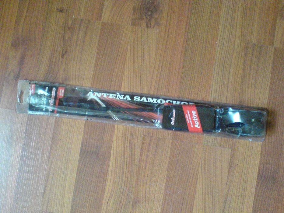 Antena Samochodowa Dachowa zestaw do montażu NOWA NIEUŻYWAN OPAKOWANIE