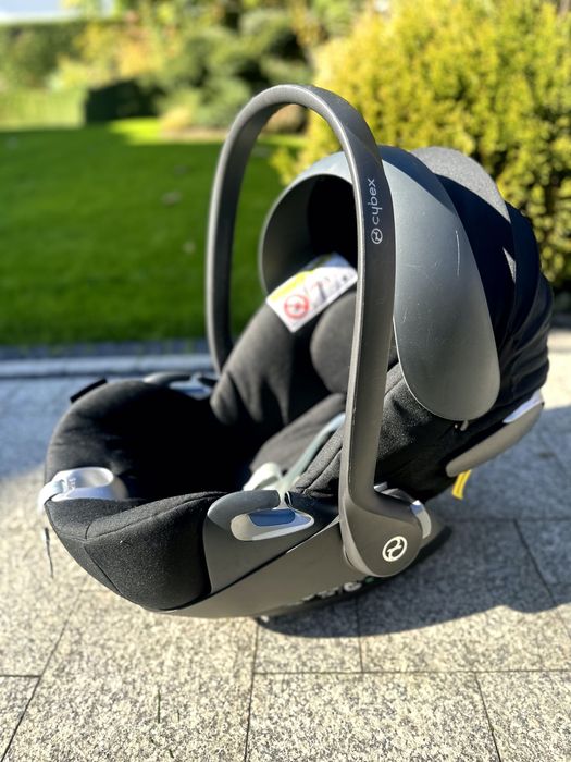 fotelik + baza Cybex Cloud T i-size czarny | b.dobry stan