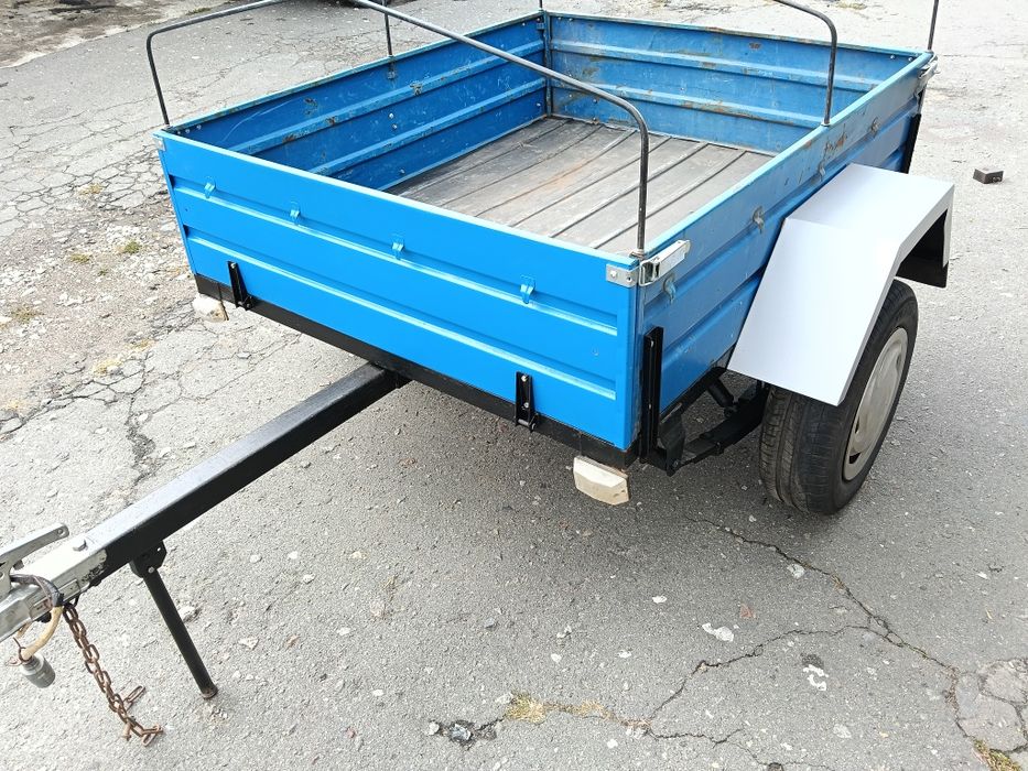 автомобільний легковий причіп