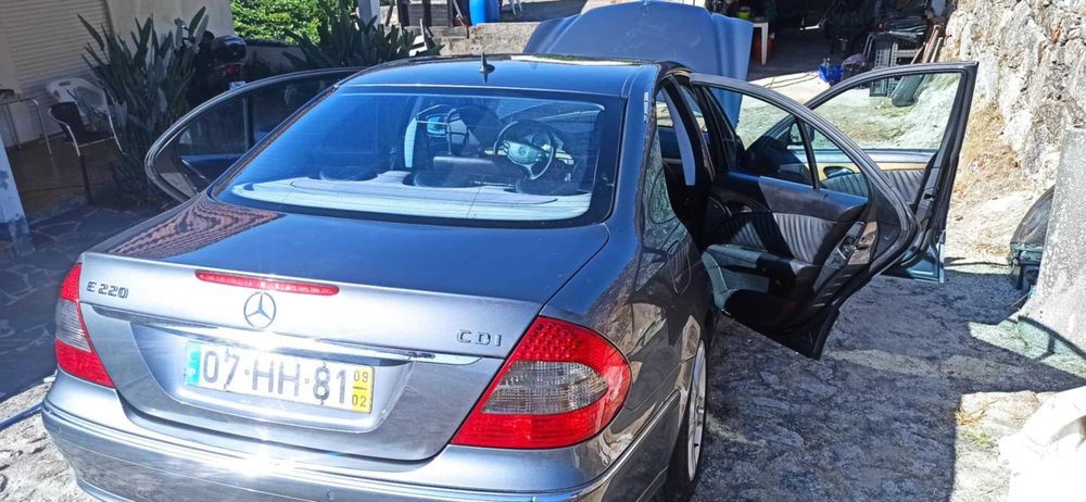 Mercedes e220 w211