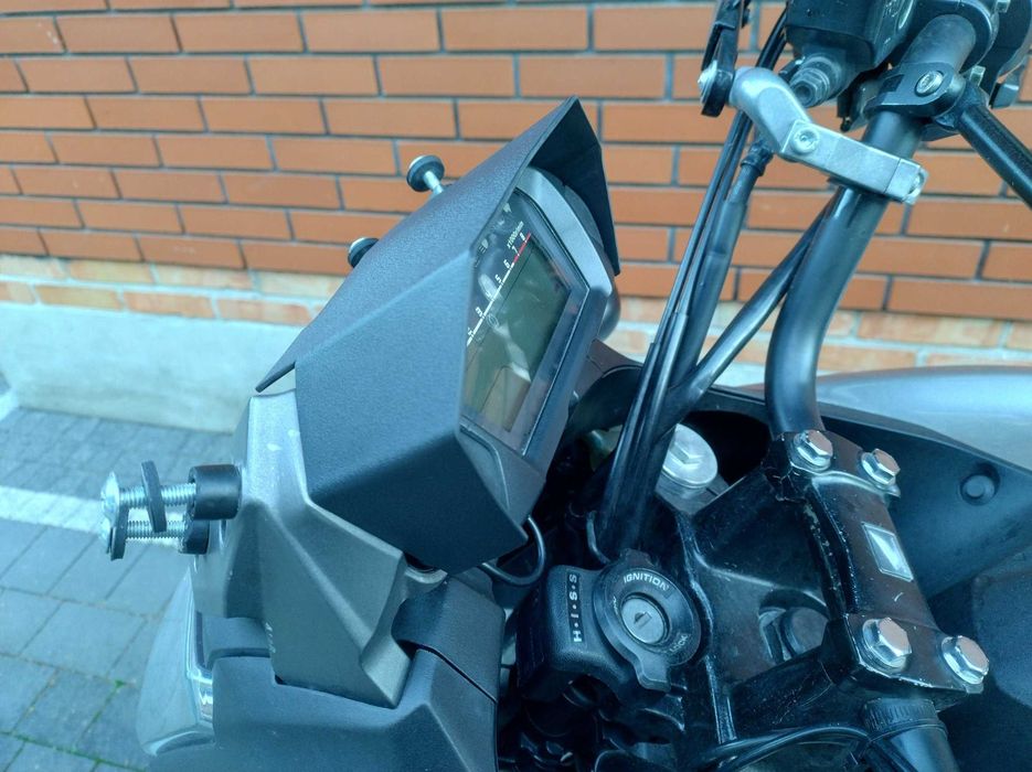 Honda NC700 osłona przeciwsłoneczna licznika motocykla