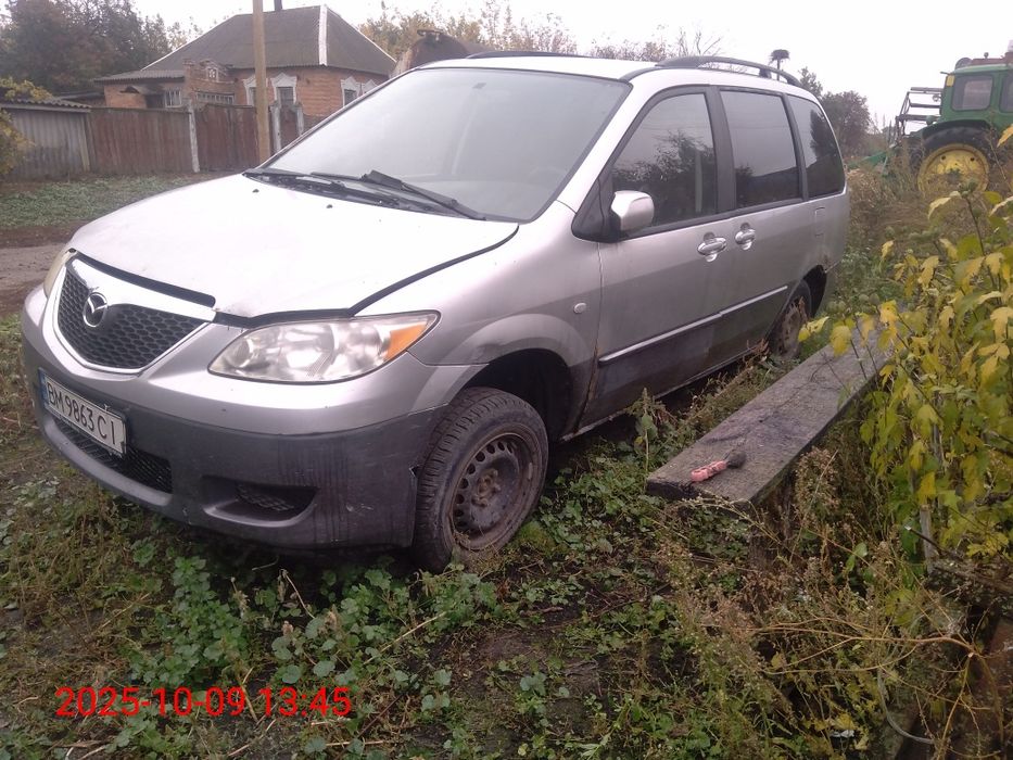 Продам мазду на запчасти