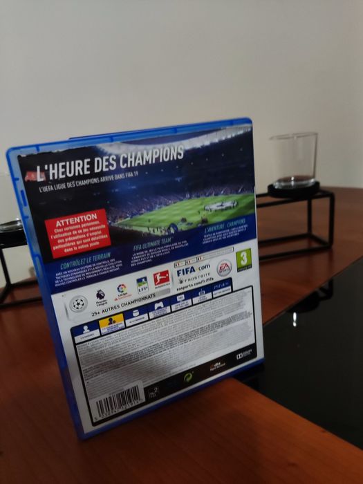 Jogo ps4 FIFA 19