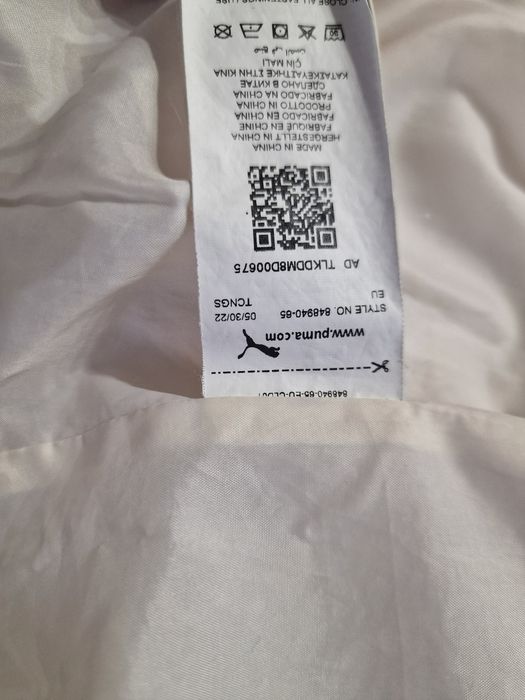 Жіноча куртка Puma оригінал розмір S