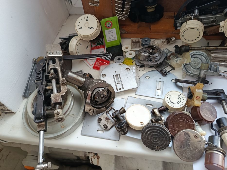 Швейная машинка на запчясти