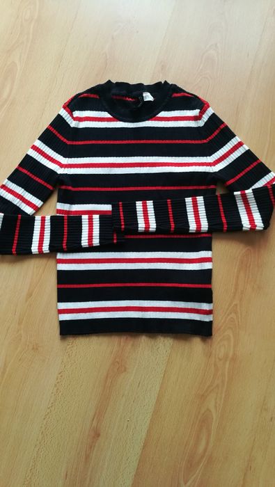 Urocza  nowa bluzeczka w paski