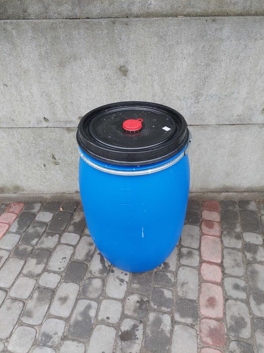 Beczka plastikowa 120l beczki pojemnik