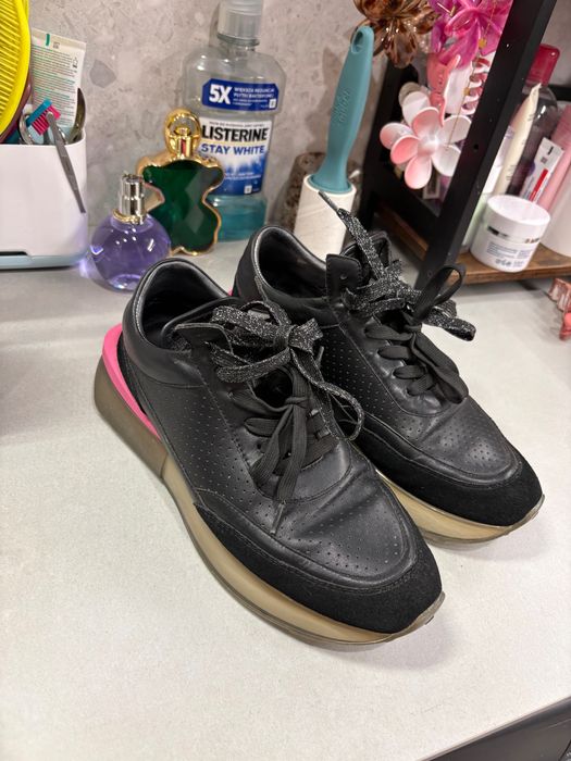 Damskie sneakersy. Naturalna skóra i zamsz