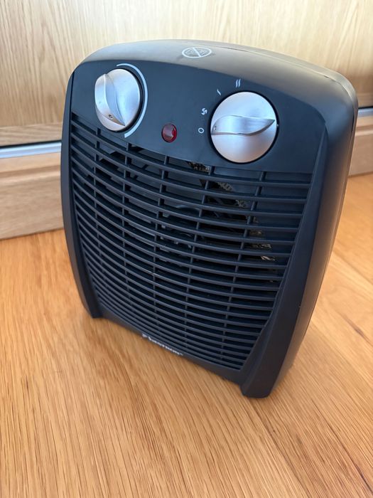 Ventilador Aquecedor - 2000W - Como novo