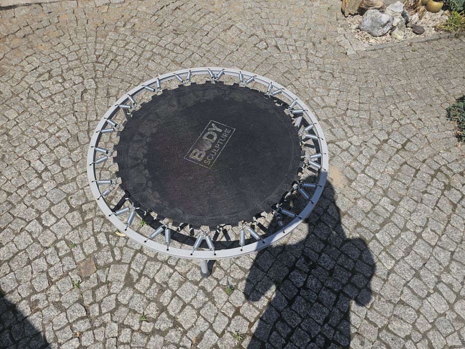 Trampolina dla dzieci mocna metalowa