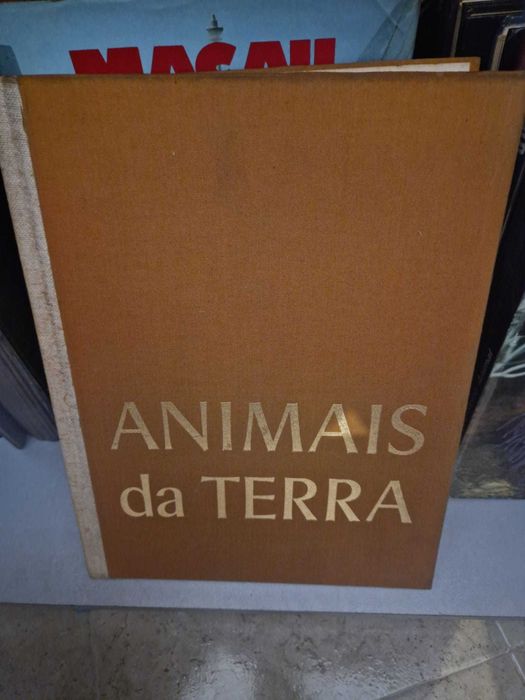 Livro Animais da Terra - Dos Polos ao Equador -S. Reader's Digest