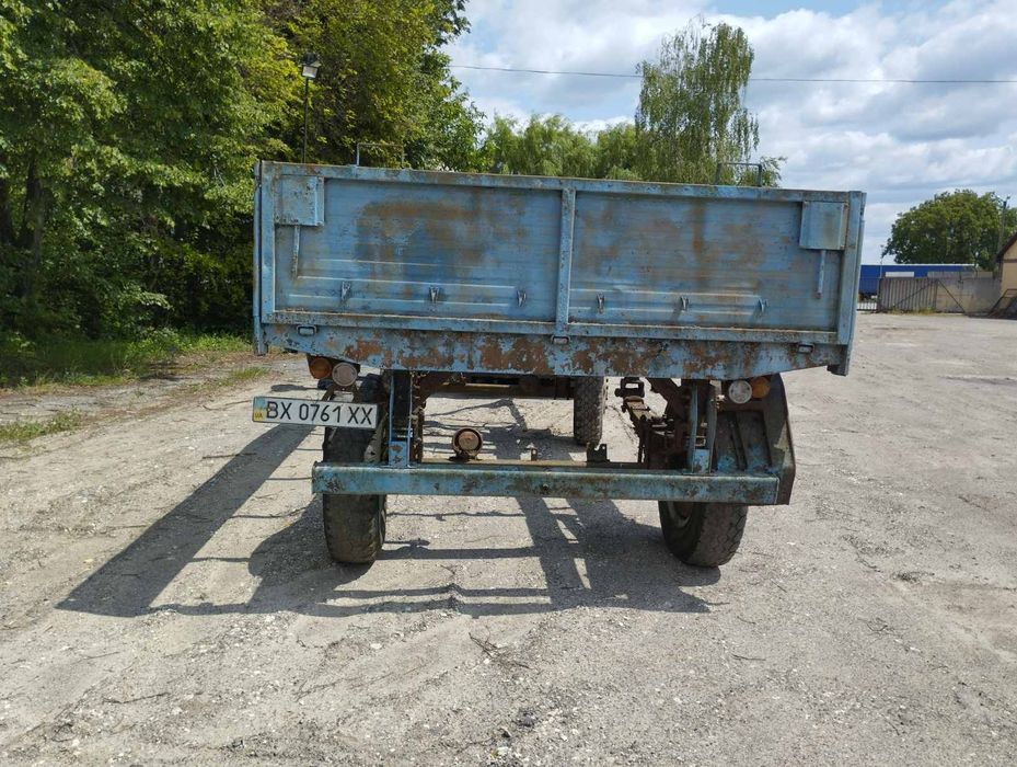 Прицеп вантажний