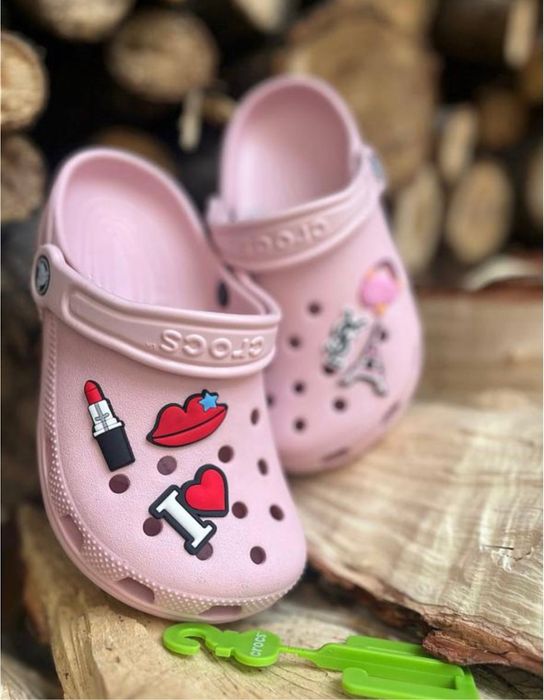 Crocs kids classic крокси дитячі на дівчинку білі молочні рожеві бузок