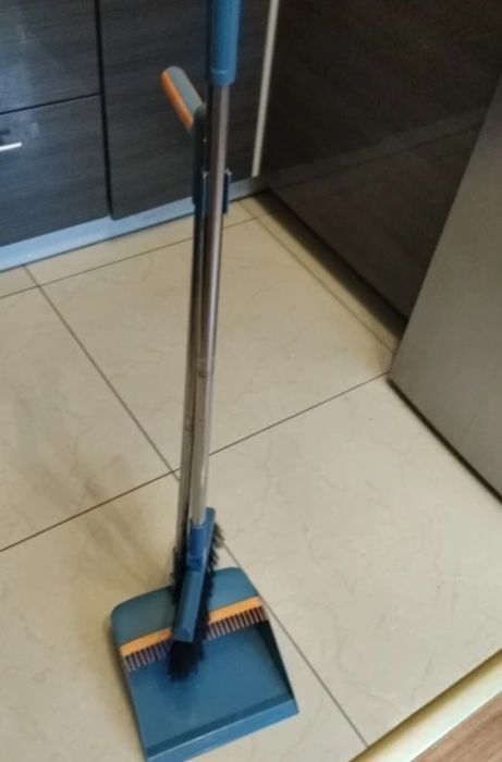 Набір швабри метали і совка