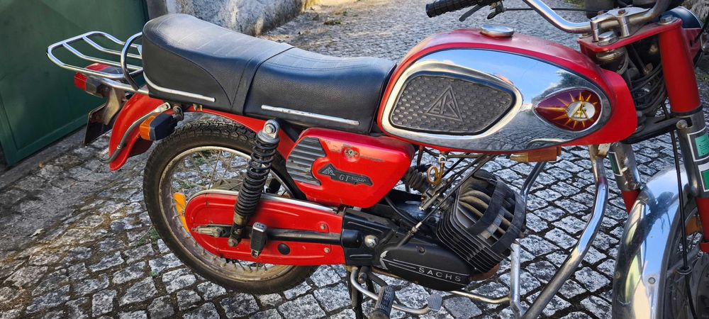 EFS GT Super Sachs 1986 — Original, a trabalhar, com matrícula e Documento Único