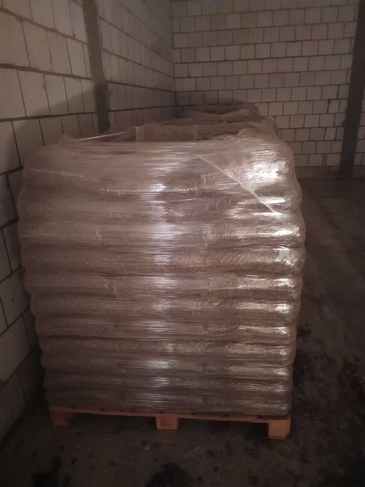 Pellet z łuski gryki 6mm worki 15 kg