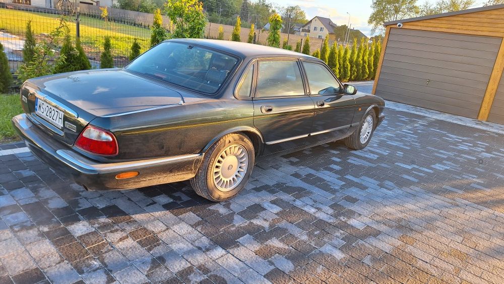 Jaguar xj.swietny stan