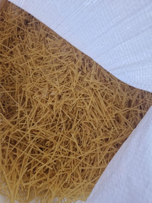 Makaron paszowy karma kura pies