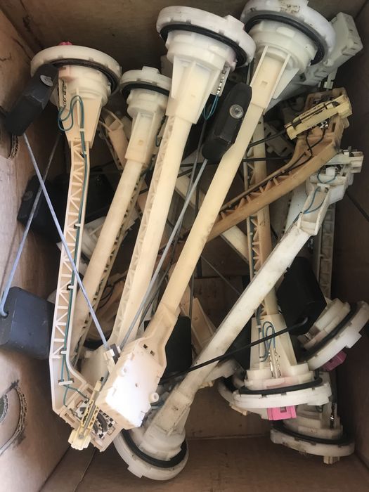 Датчик уровня топлива мерседес w220