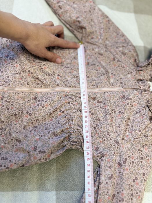 Курточка на дівчинку HM на 9-12 міс