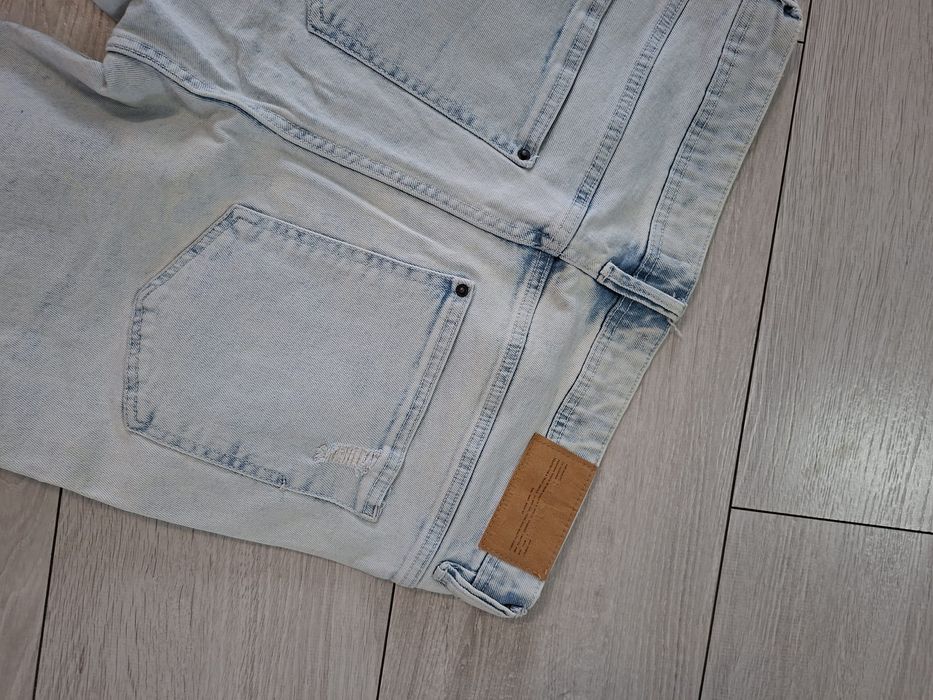 Męskie krótkie spodenki szorty jeans dżins Bershka
