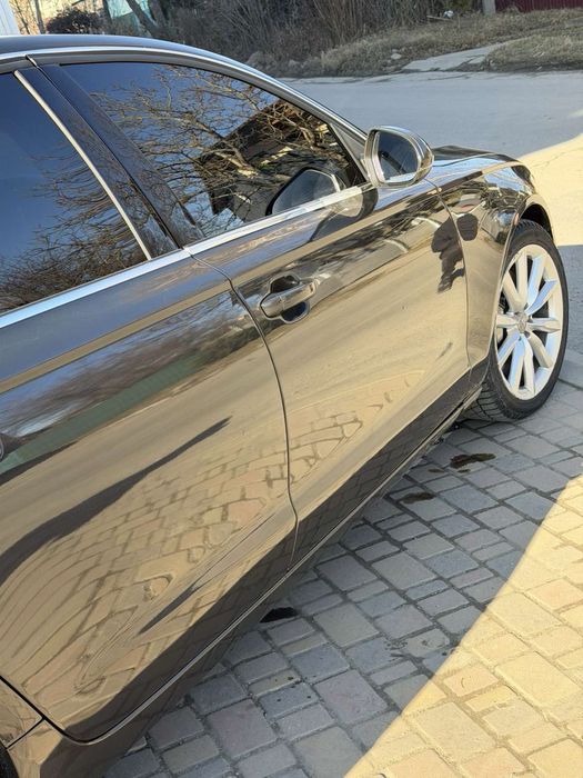 Audi Quattro 2012 рік
