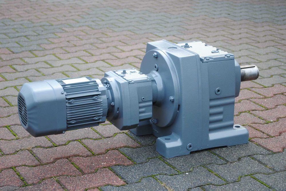 Motoreduktor 0.75kw. 3,1obr./min. firmy SEW