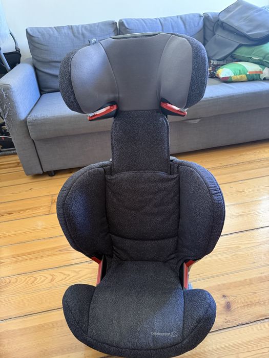 Cadeira Auto Bebe Confort Rodofix