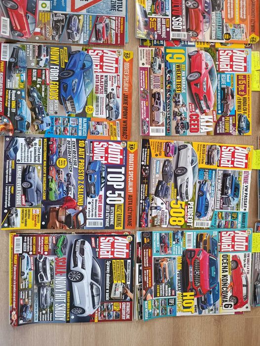 gazety motoryzacyjne Auto Świat 2018 -30 numerów