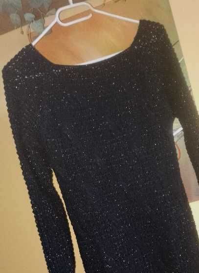 sweter ażur czarny z wełną 38/40 złota nitka/dłuższy włoski M/L