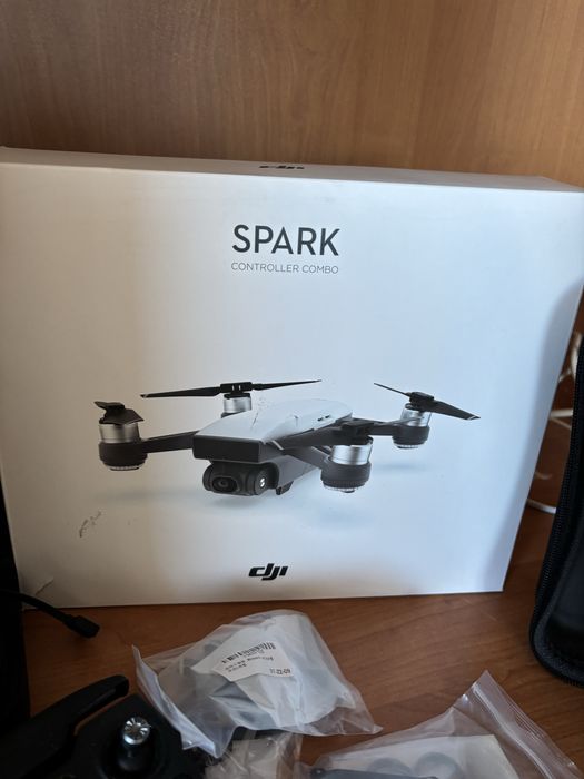 Dron Dji spark cały zestaw