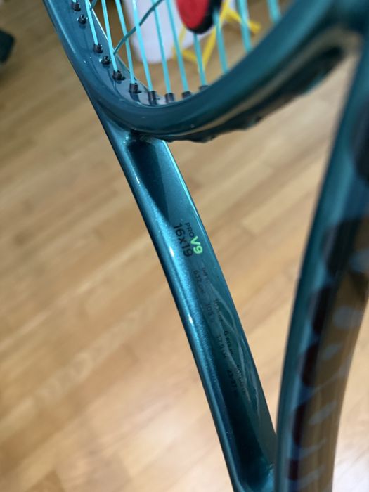 Wilson Blade 98  V9 ProStock