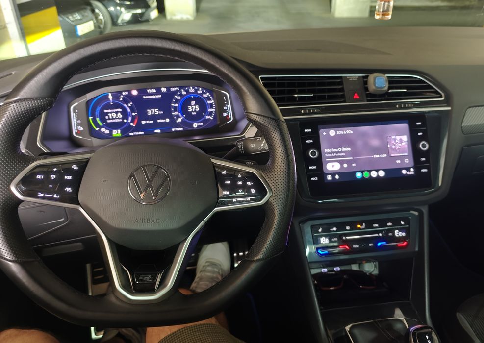 VW Tiguan R-line E-hybrid 245cv