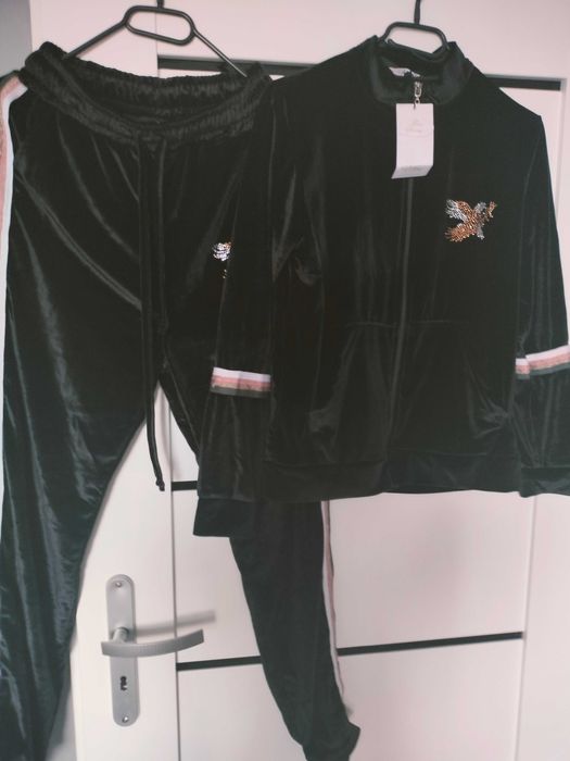 Nowy dres welurowy S
