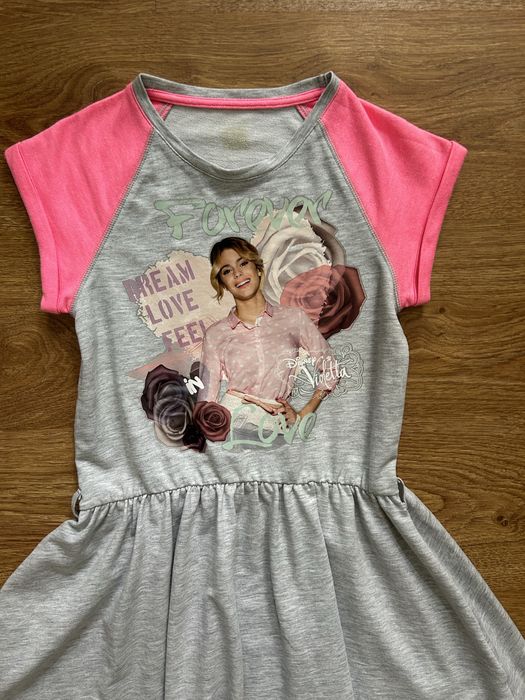 Szara Sukienka dla dziewczynki Disney Violetta Rozmiar 140/146