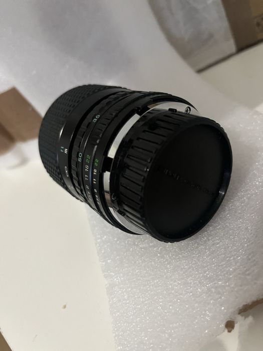 RCM Tokina 35-70mm f/4