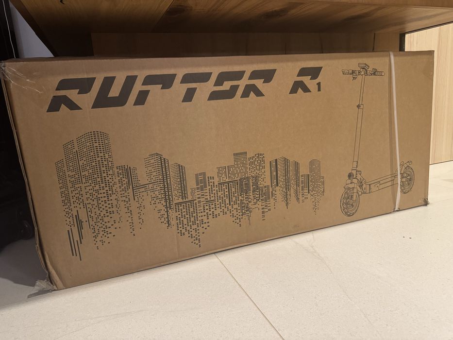 Ruptor R1 V2 czarna NOWA