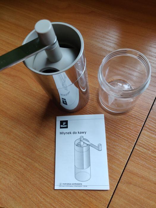 Ręczny młynek do kawy Tchibo