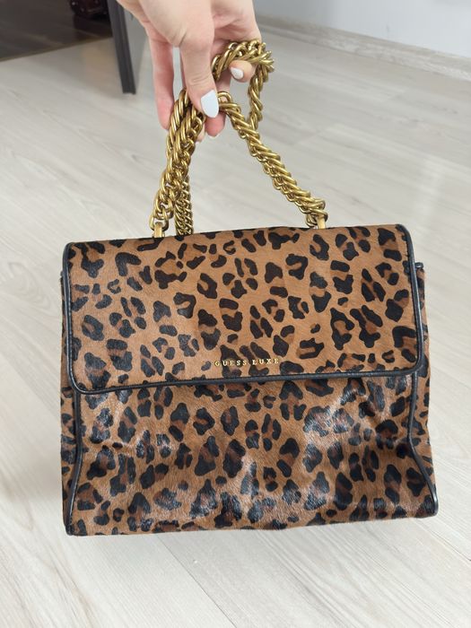 Torebka guess luxe panterka zloty lancuch