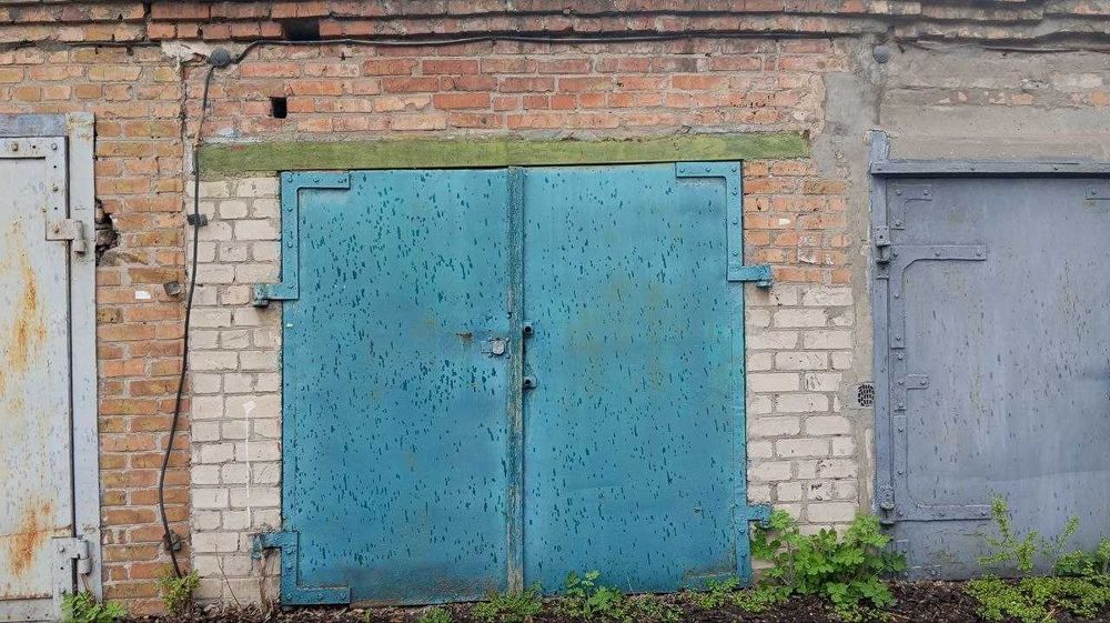 Продам гараж в центрі Дніпра вул. Володимира Великого, 16Б(вул. Плеханова, 16Б)