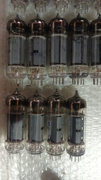 Радиолампы новые с печатями 6п14п-ев