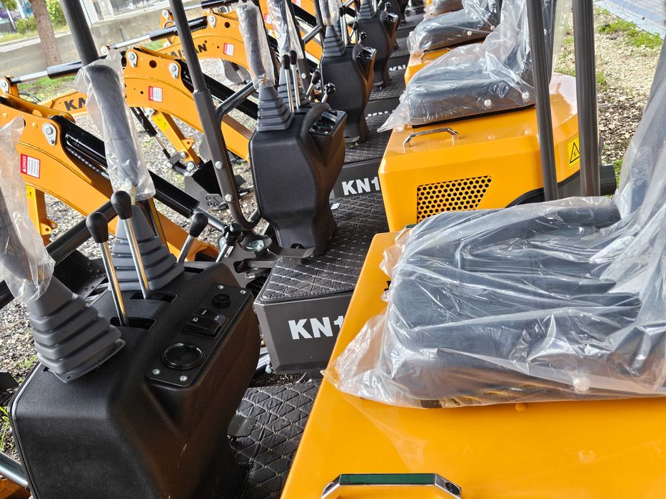 Mini giratorias a partir de 1000kg novas