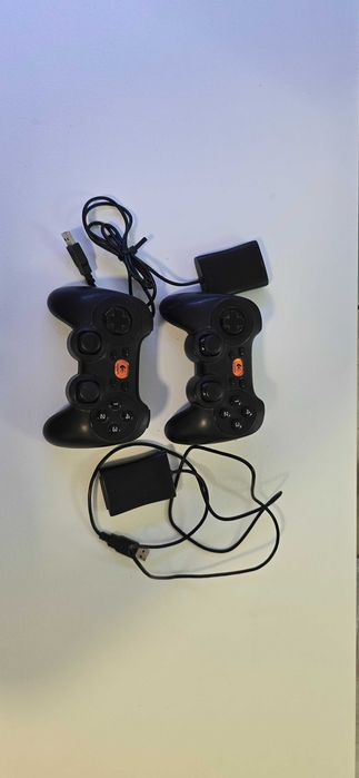2x Gamepad Logitech Cordless RumblePad 2