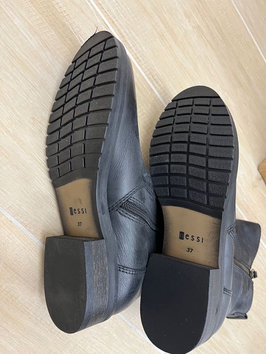 Botki czarne Nessi 37