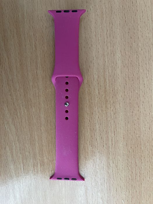 Apple Watch ремешок розовый