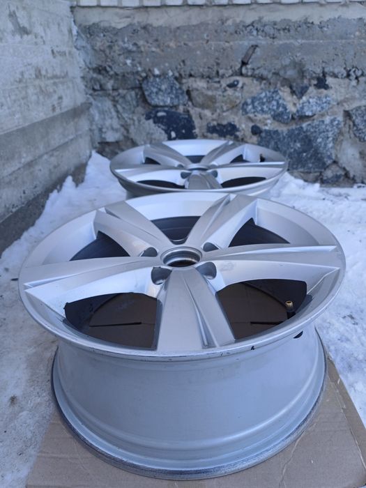 Диски по штучно на Пассат б7 США