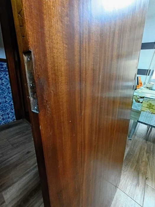 Porta direita interior mogno clássica 198x75