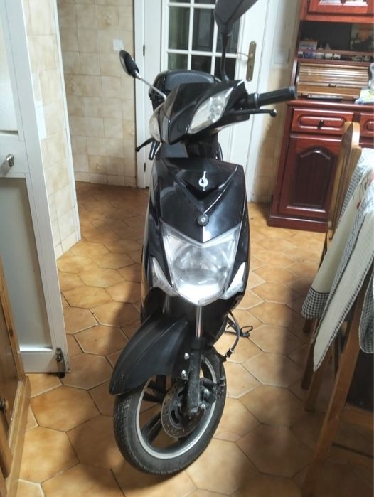 Veiculo eletrico Neo Volt 60V 250W